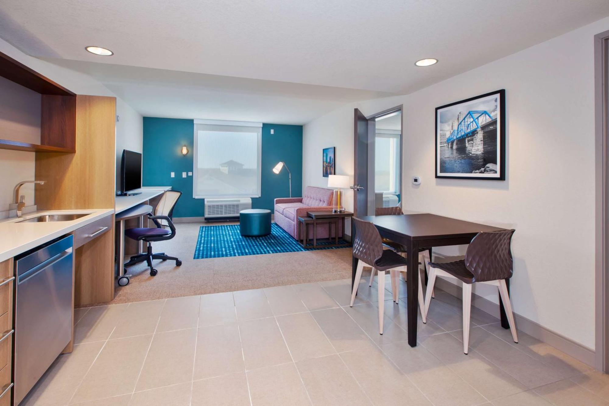 Home2 Suites By Hilton Grand Rapids South Byron Center Экстерьер фото
